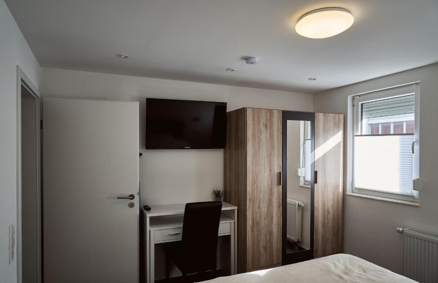 Boardinghouse Apart-Hotel Oberkochen Εξωτερικό φωτογραφία
